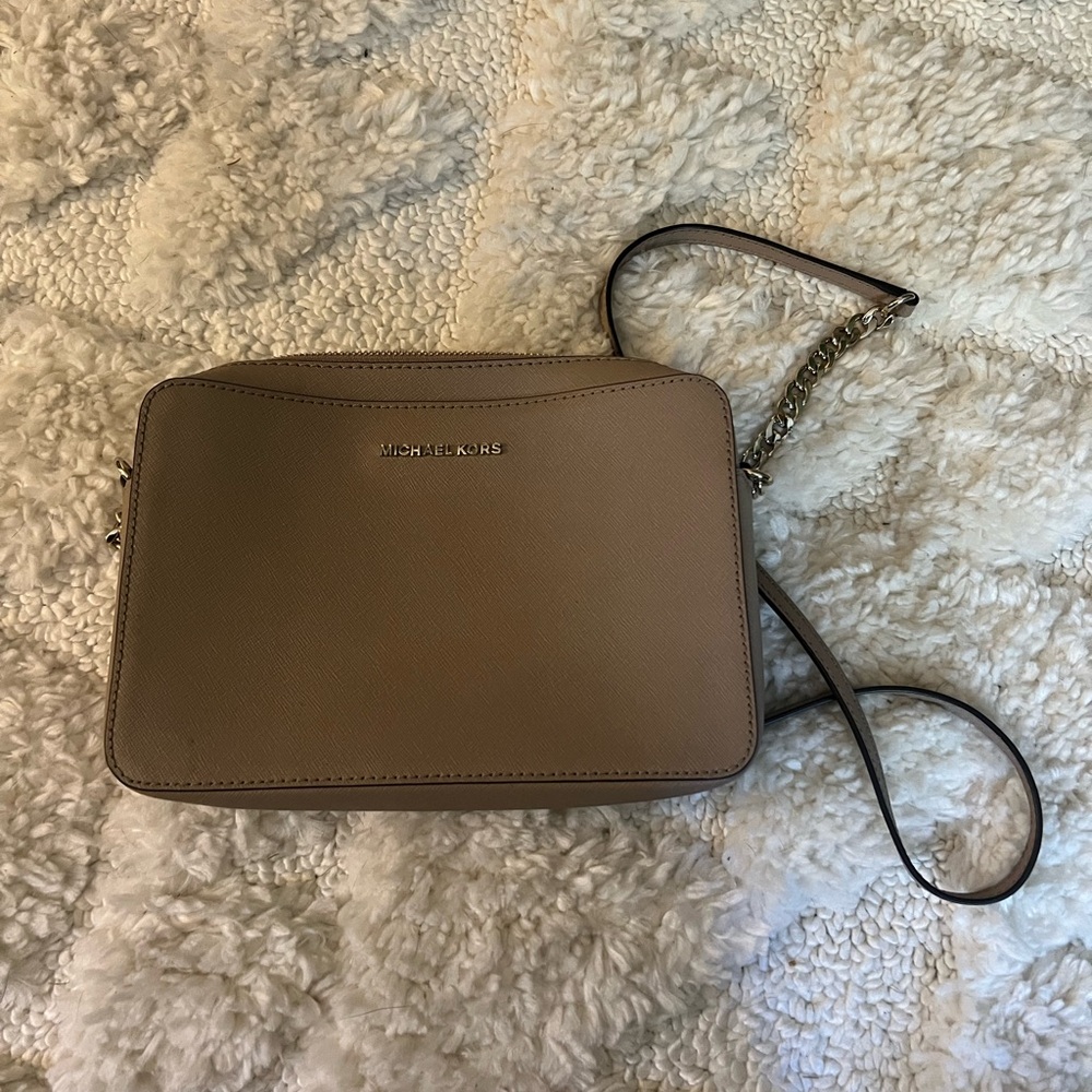 Michael Kors Beige Shoulder Bag